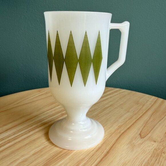 6 Vintage MCM Federal Milk Glass Footed Mugs Green Diamond Pattern 5.5" - Picture 9 of 10